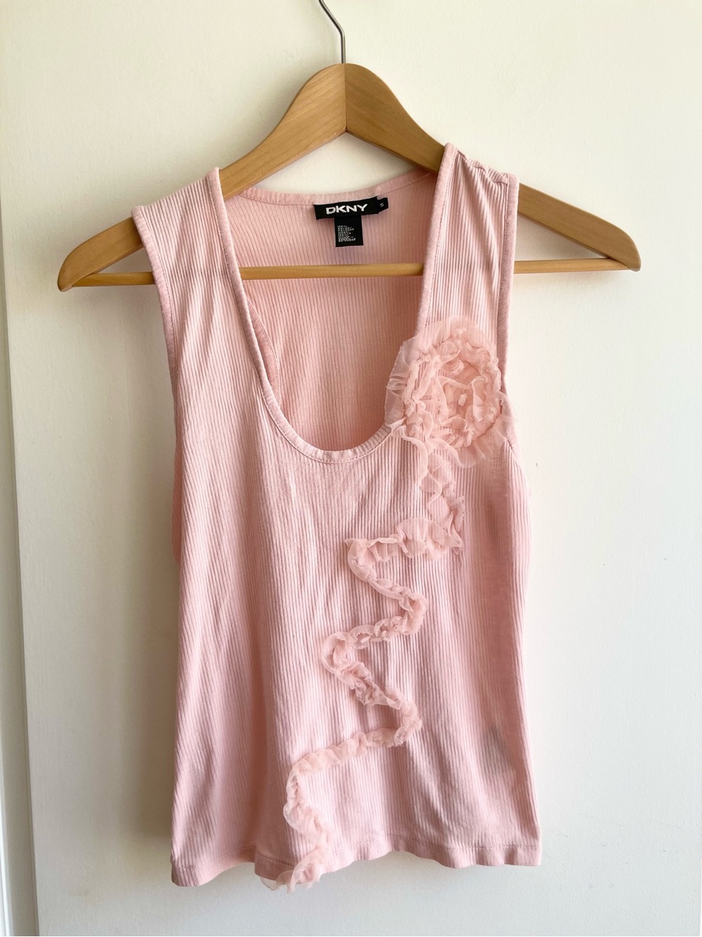 Vintage Y2K DKNY Light Pink Tulle Flower Ribbed Tank Top Size S Fairy Coquette